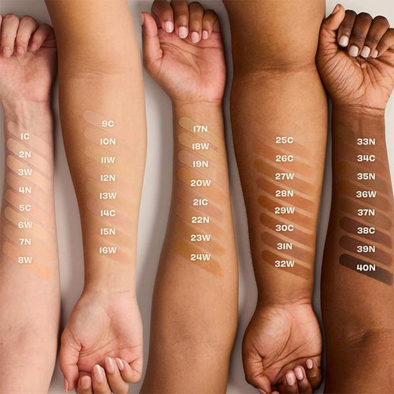 Benefit Cosmetics NEW! the Porefessional Blurring & Smoothing Foundation with Niacinamide