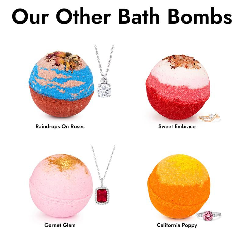Summer Strawberry Jewelry Bath Bomb with Hidden Gem Layers of Fresh Strawberry & Strawberry Jam Scent Bright Nostalgic & Deliciously Simple Aroma Body Care Blend Scent Skin Repair Cleanser Body Wash Cleansing
